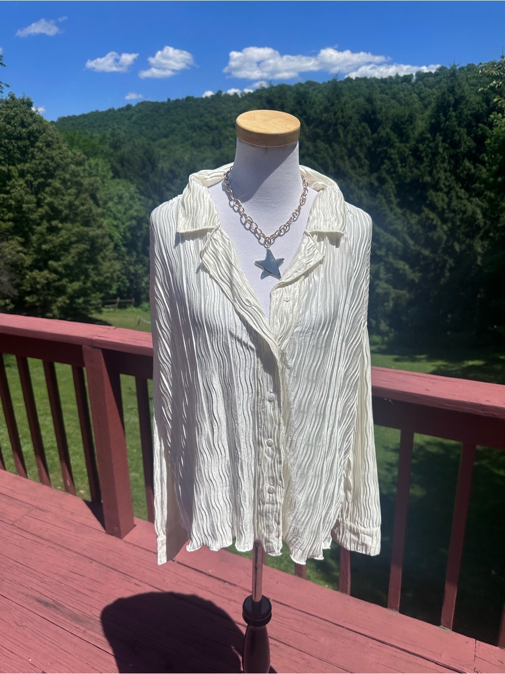 NWT! Promesa Cream Crinkle Button-Down Oversized Shirt